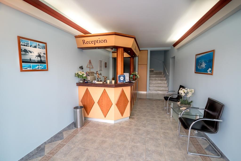 Dionisos Hotel Mytikas  Eksteriør billede