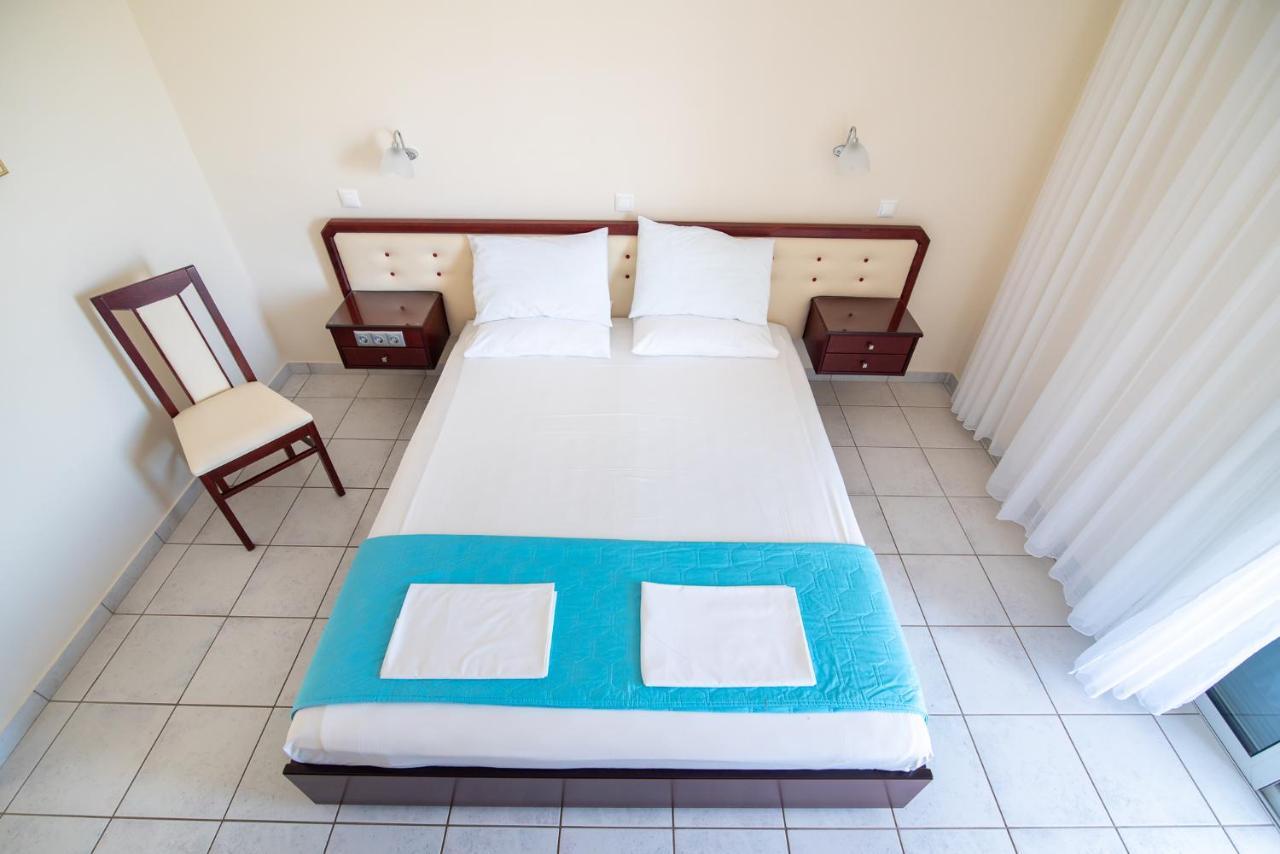 Dionisos Hotel Mytikas  Eksteriør billede